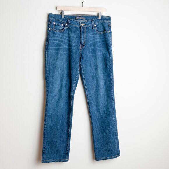 Levi's 505 Jeans Womens 32 x 32 Straight Leg Medium Wash - Picture 1 of 12